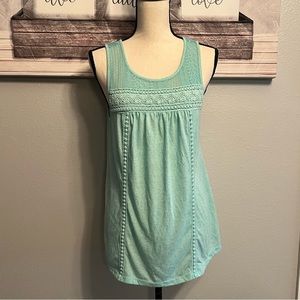 🎽Sonoma Like New Woman’s Top Size Medium